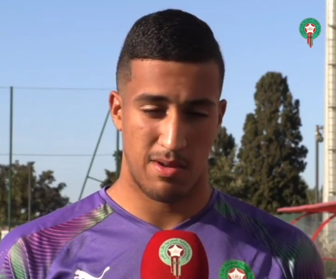 تلمساني: عائلتي فخورة لإختياري المغرب على الجزائر وفرنسا