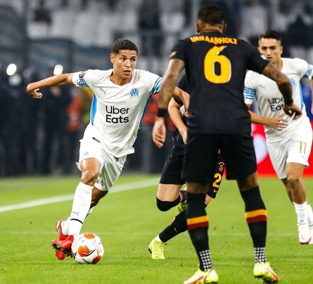 حارث: إنييستا لم ينل حقه وهذا عار