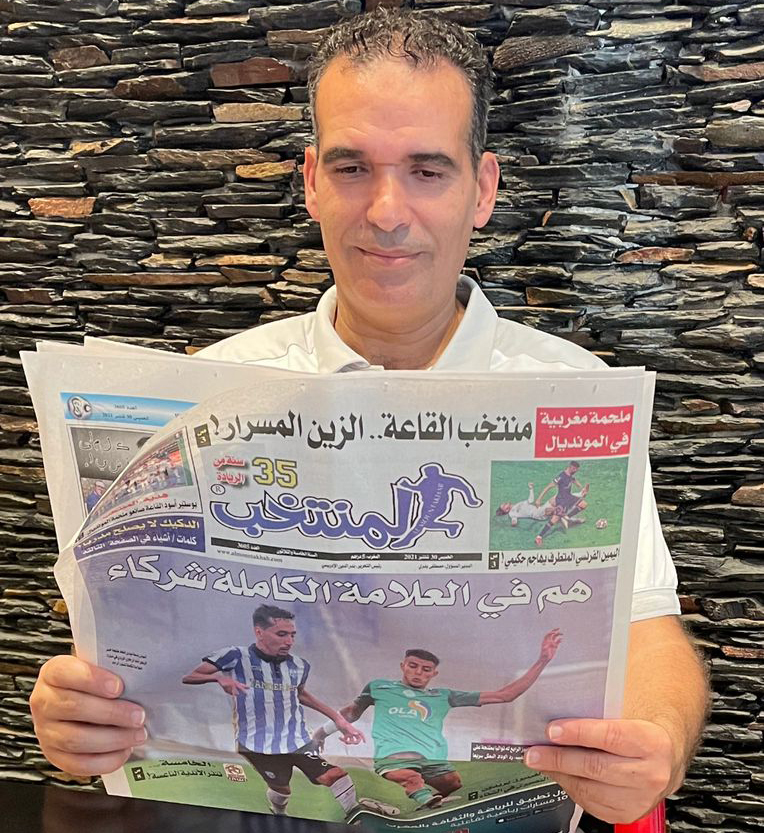 هشام الدكيك «مسيو» فوت صال ل المنتخب : الرهان القادم الفوز بكأس العالم!