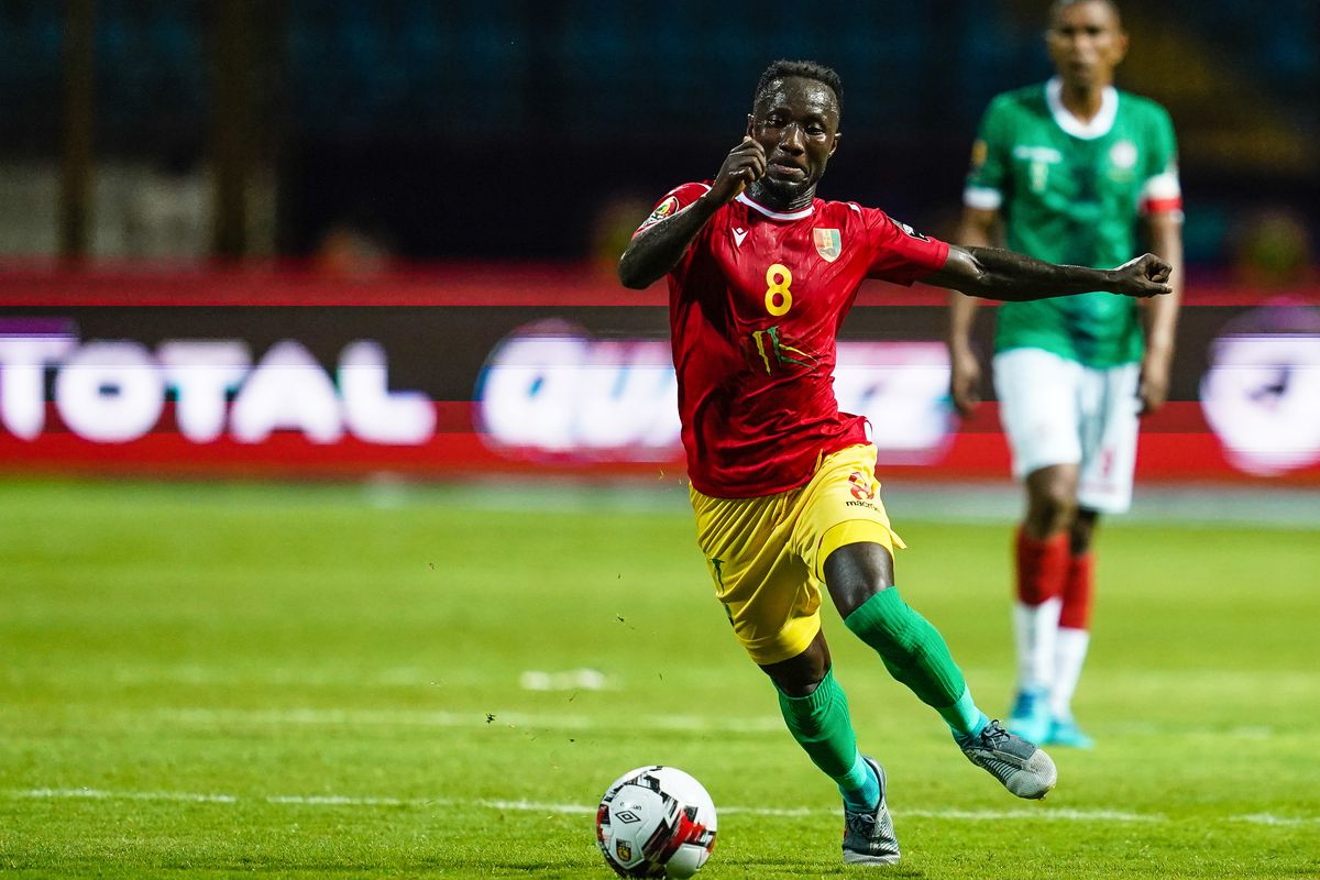 عناصر غينية رسمية لن تلعب امام المنتخب الوطني