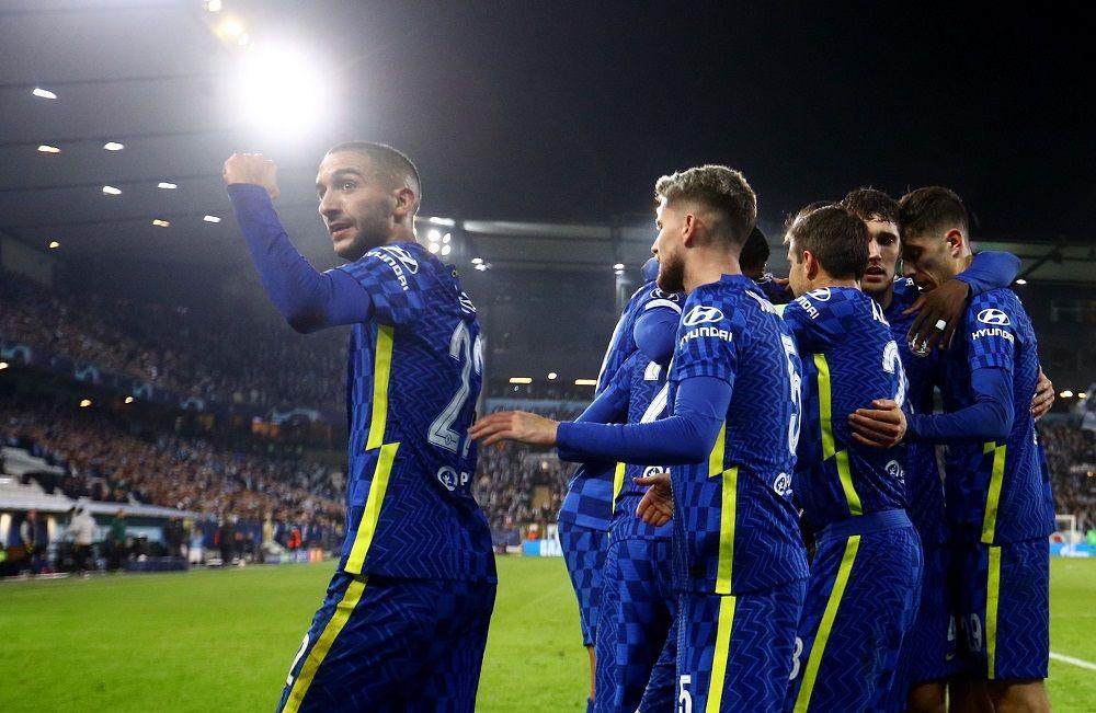 زياش عاد لتألقه بهدف ورفع تشيلسي لصدارة العصبة