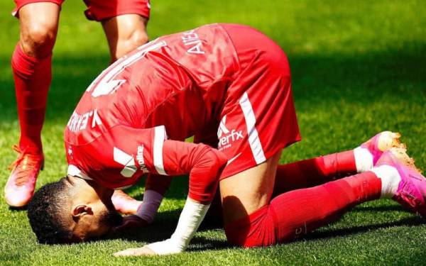 غوليادور الأسود يبدي سعادة كبيرة بالعودة للتداريب