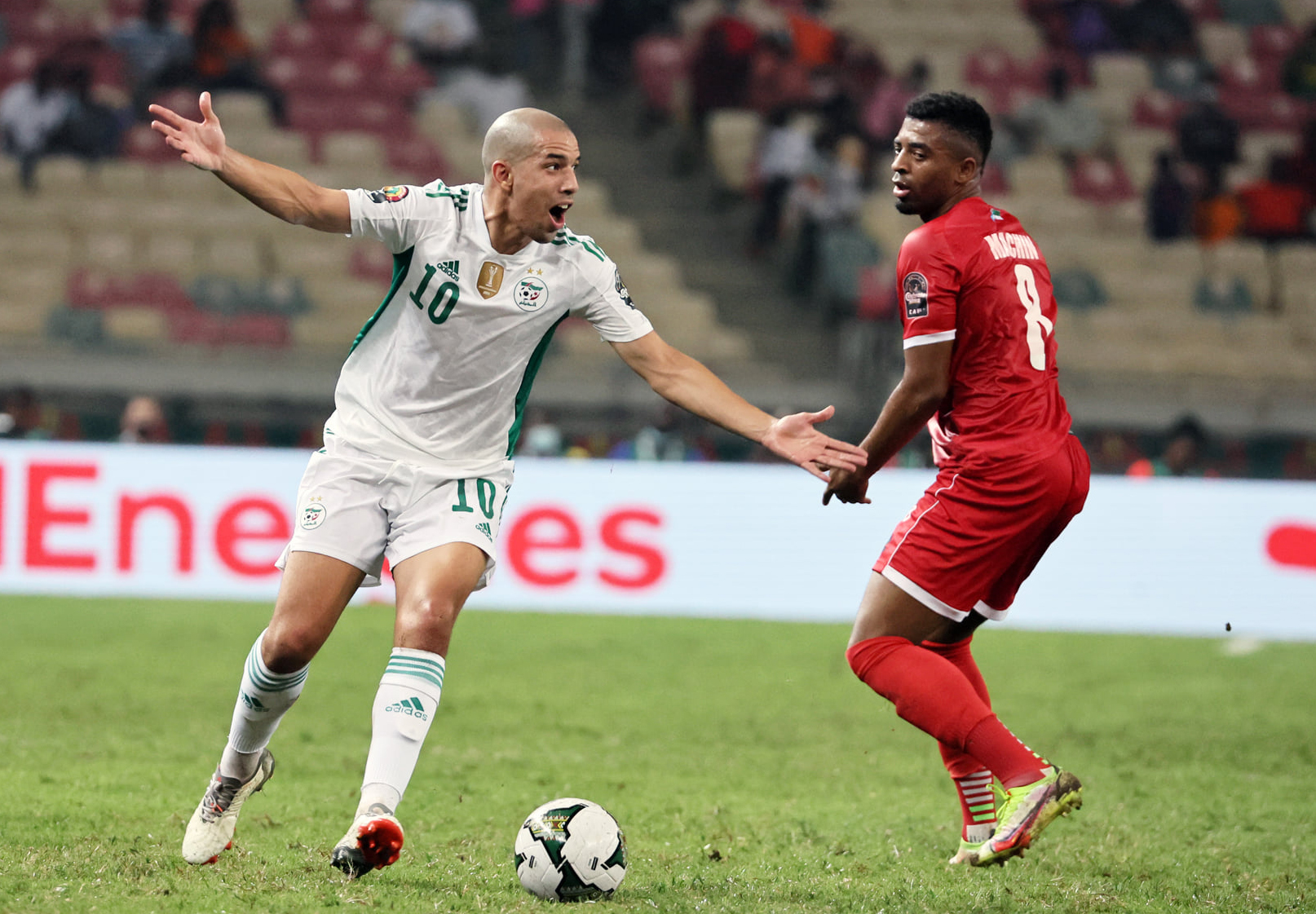 كأس أمم إفريقيا: الفوز أو الوداع للجزائر واختبار صعب لتونس المنقوصة