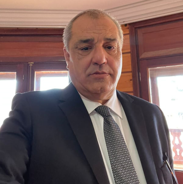 رئيس الجمعية السلاوية محمد الجريري يهدد بالاستقالة 