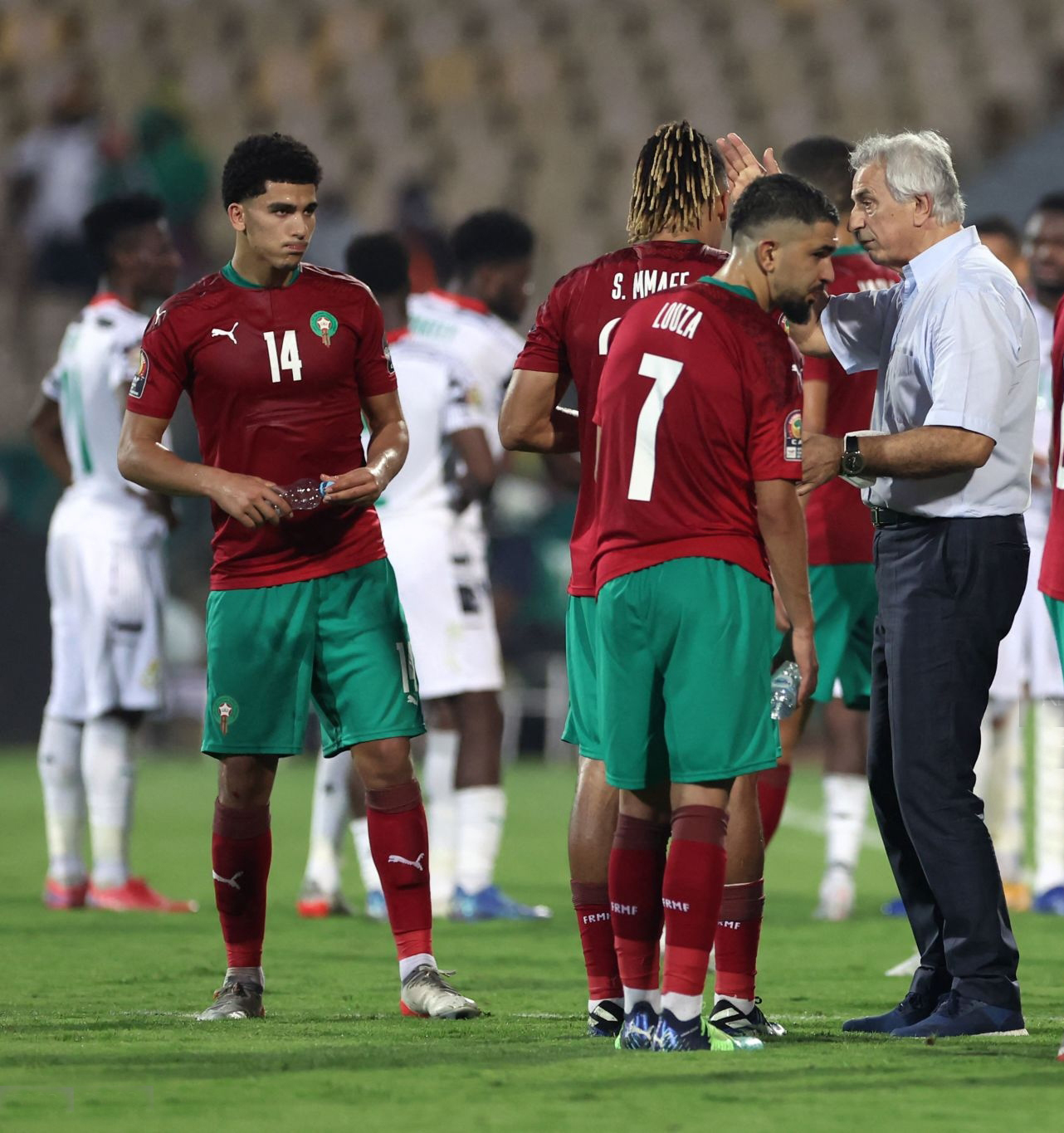 الناخب الوطني يغيب عن الندوة الصحفية