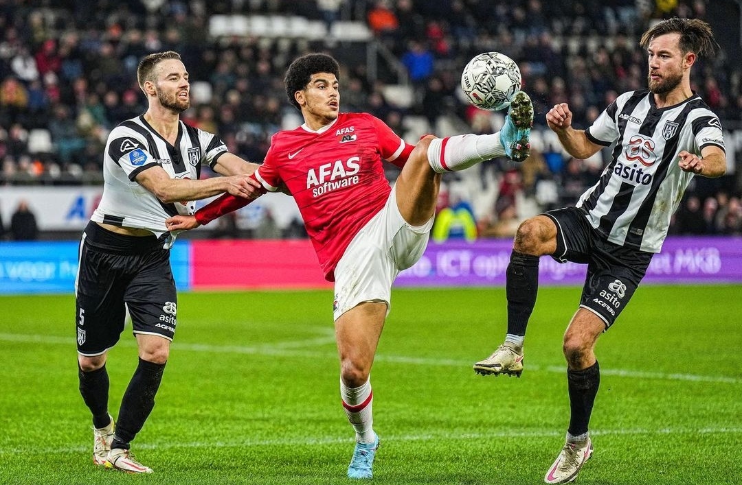 أبو خلال شارك فوز ناديه بالايرديفيزي