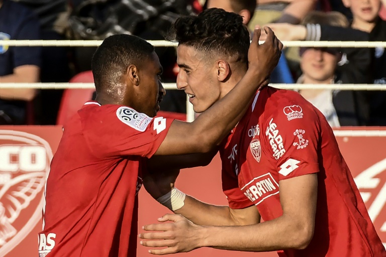 نايف أكرد يتحدى حكيمي: ذاهبون لباريس لنقدم كل ما في وسعنا