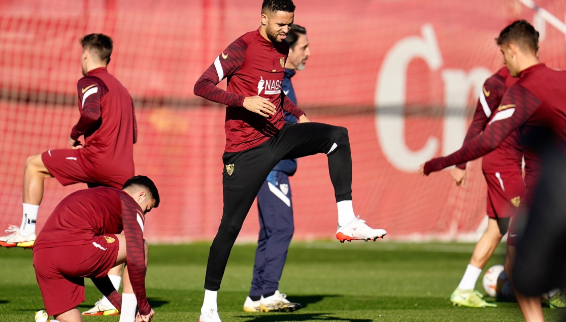 أول حصة لمغاربة اشبيلية