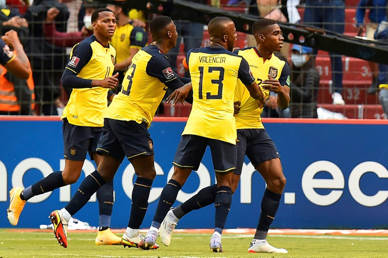 تصفيات مونديال 2022: مباراة حاسمة للإكوادور والأوروغواي للحاق بركب المتأهلين