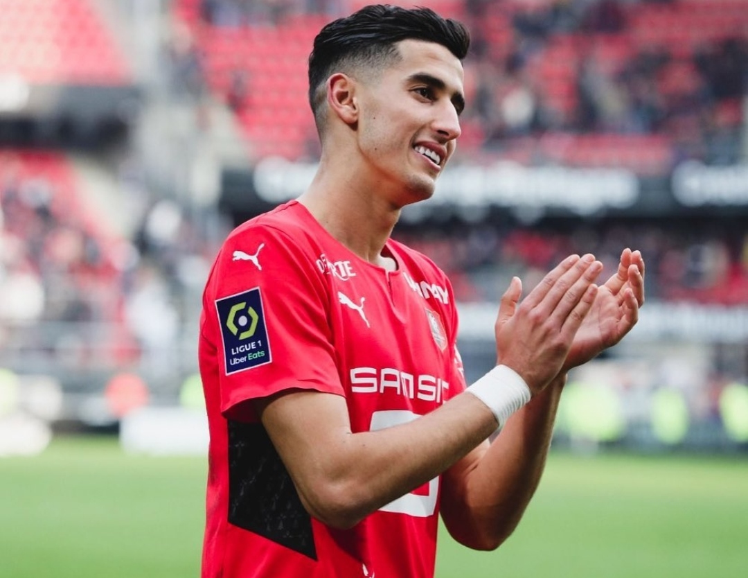 فوز ساحق لاكرد بقمة ليون