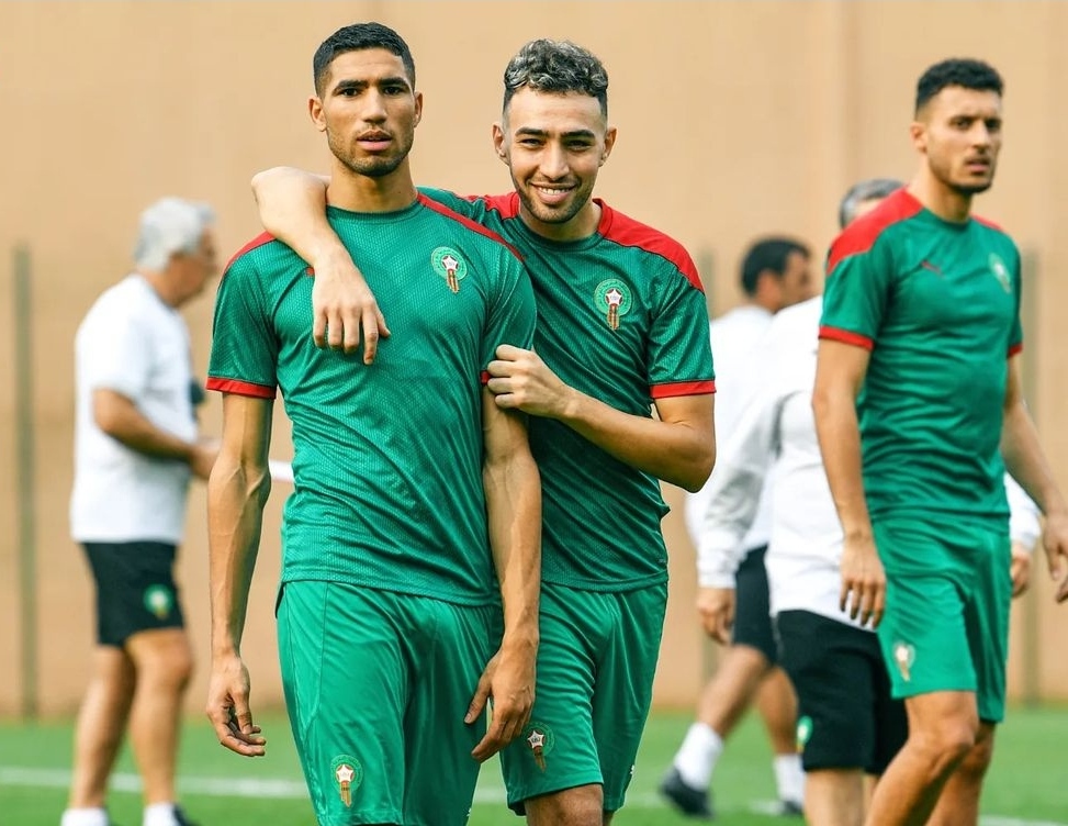 حكيمي والحدادي في أتم الجاهزية ولفتا أنظار الطاقم التقني