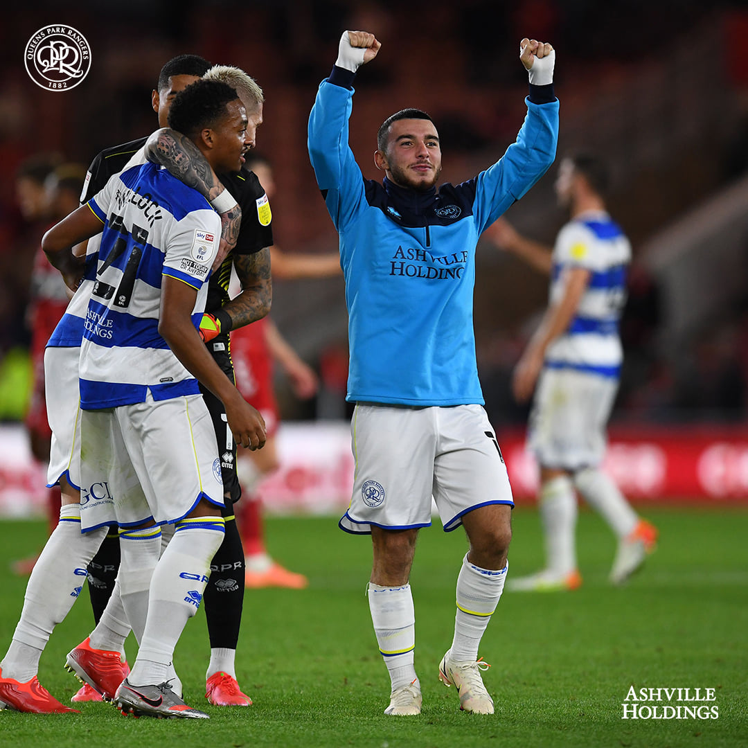 شاعر  يراوغ  سؤالا حول حالة حكيم زياش