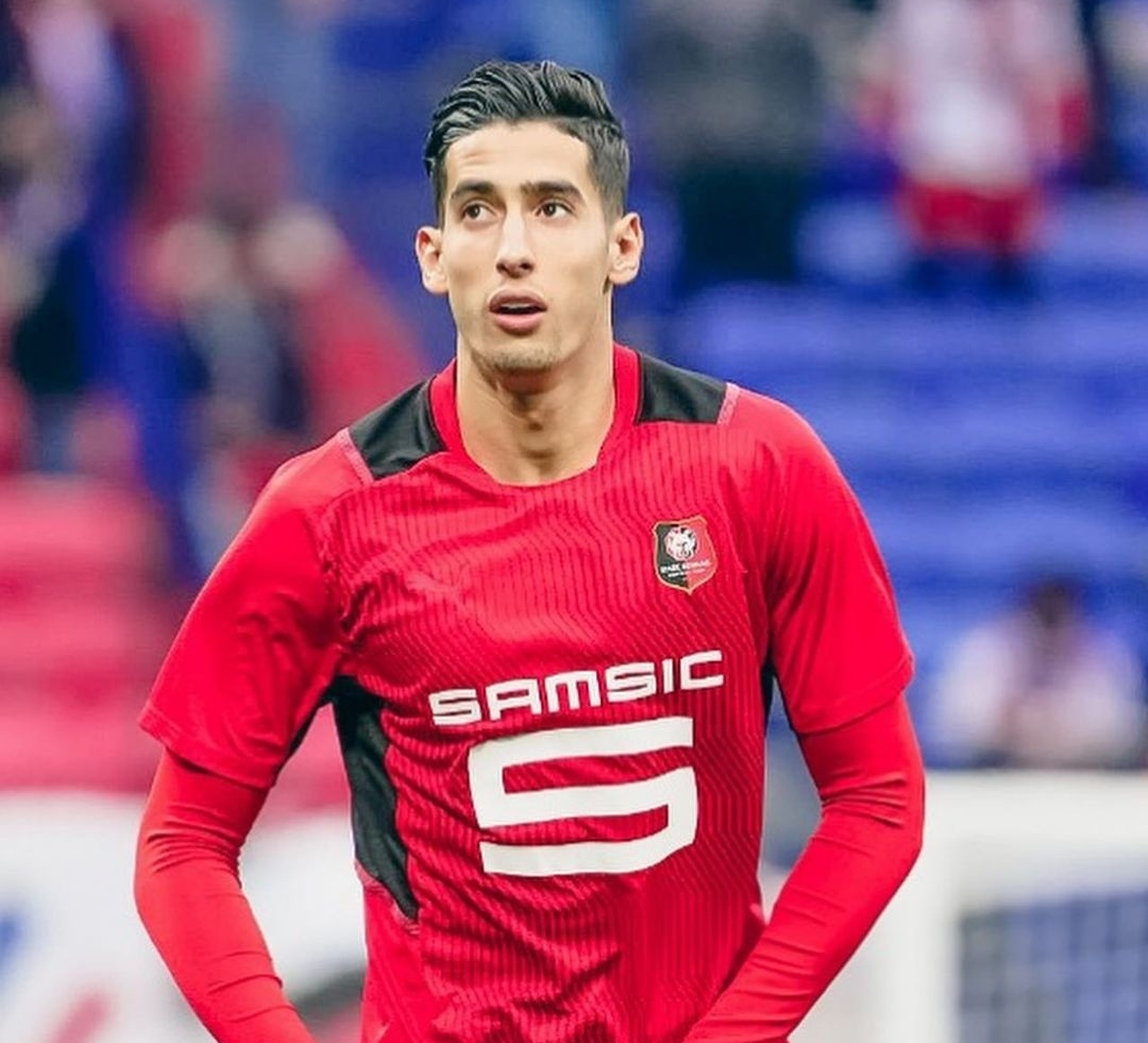 بالتمام والكمال . . سداسية لاكرد ورين