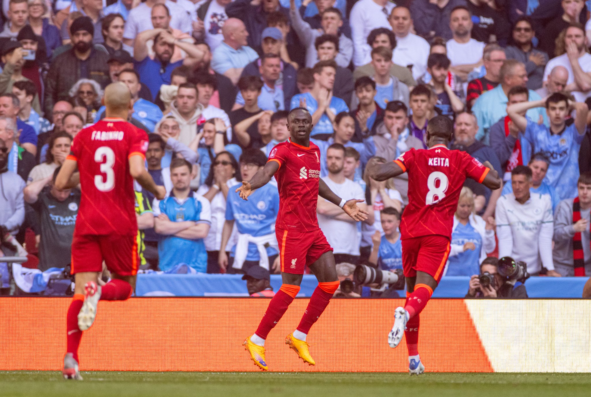 كأس إنجلترا.. ليفربول يقصي مانشستر سيتي ( 3-2) ويصعد للنهائي