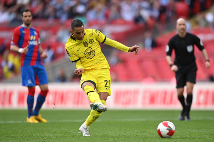 زياش وتشيلسي يعبران إلى نهائي كأس انجلترا