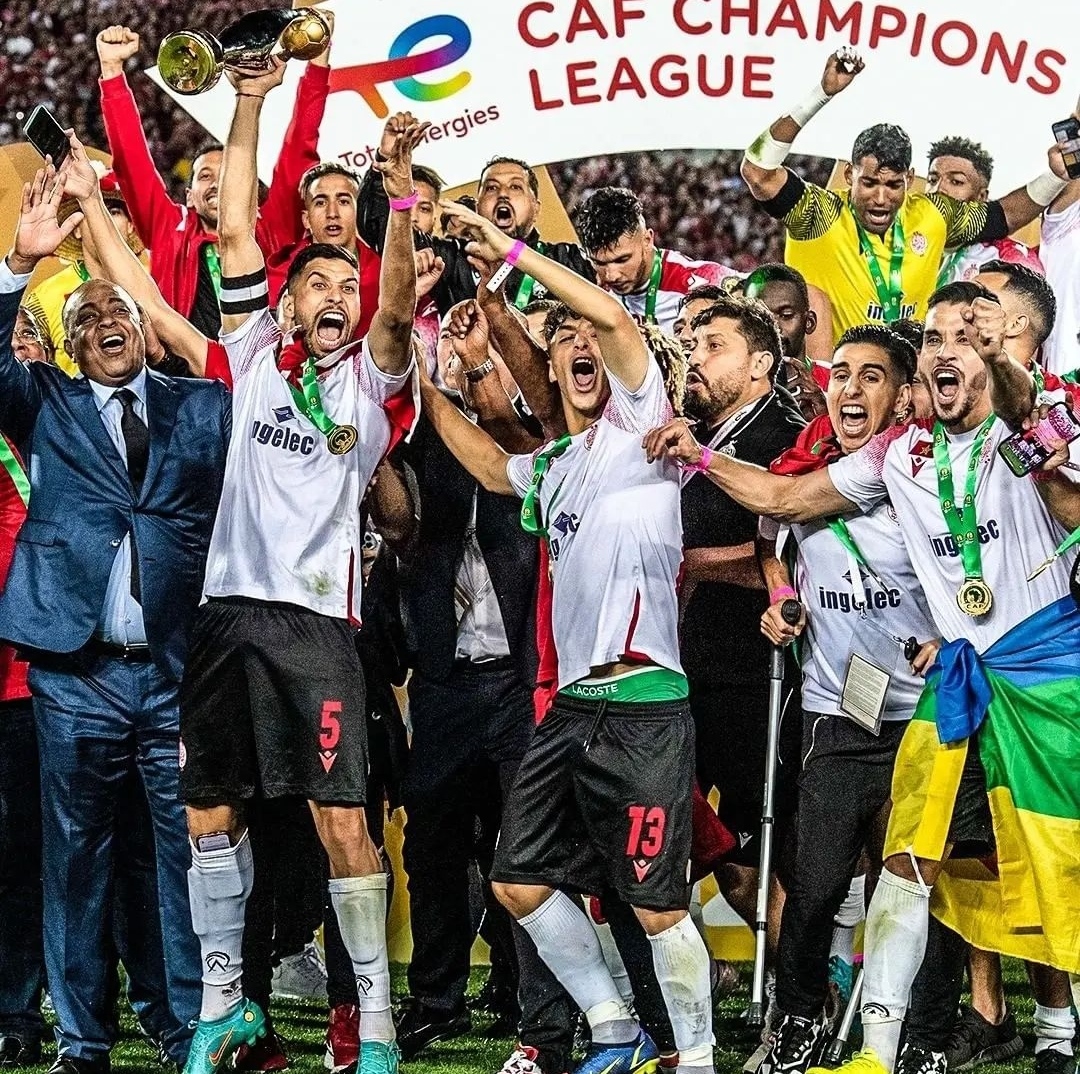 نجما المنتخب المغربي تفاعلا بقوة مع تتويج الوداد البيضاوي