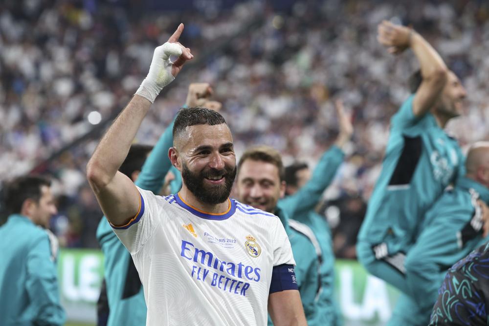 بنزيمة: فعلت كل ما بوسعي لأكون المرشح الأبرز للفوز بالكرة الذهبية