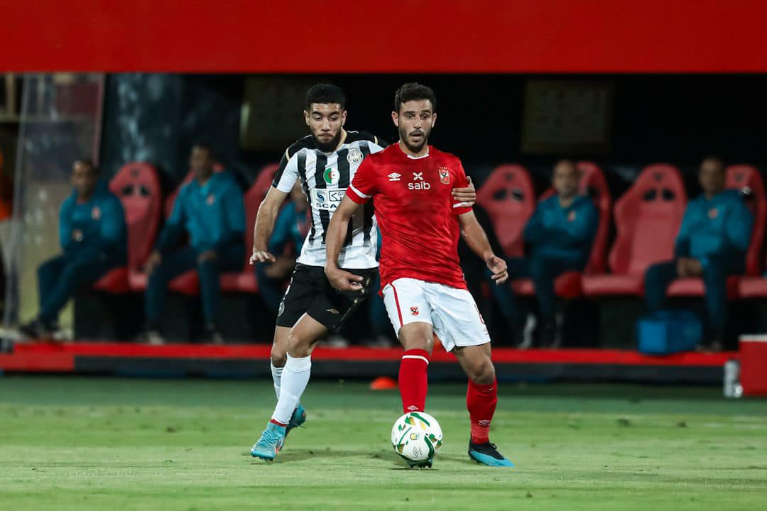 عصبة أبطال إفريقيا... الأهلي يضع قدما في النهائي بفوزه الكبير على وفاق سطيف الجزائري 4-0