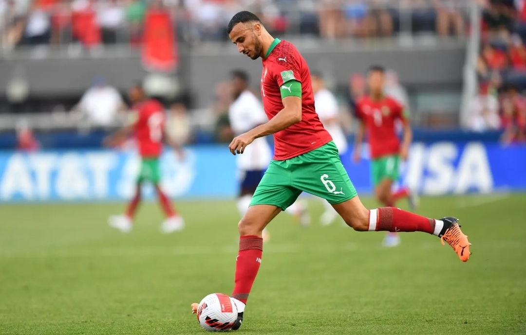 غانم سايس: صعوبات العميد