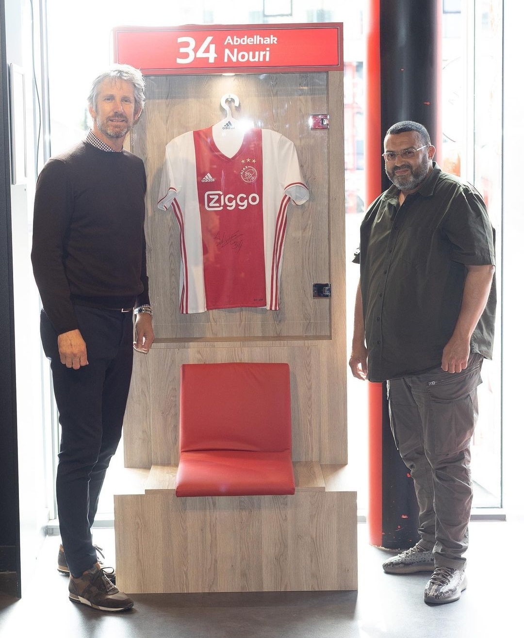 لفتة رائعة من أجاكس تجاه نوري