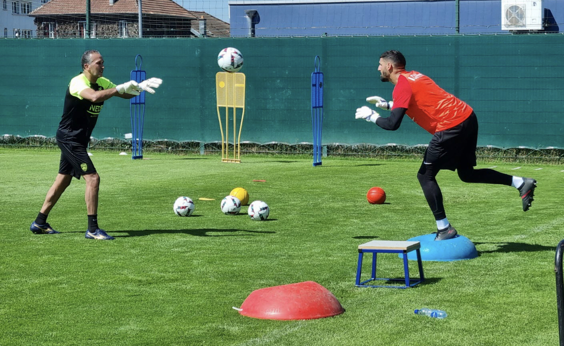 زكرياء العلوي مدربا لحراس سوشو