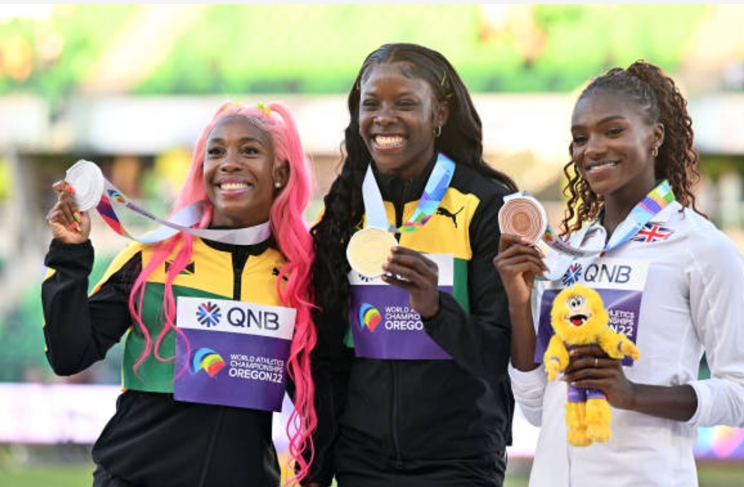 بطولة العالم لألعاب القوى.. الجامايكية شيريكا جاكسون تحرز ذهبية سباق 200 م