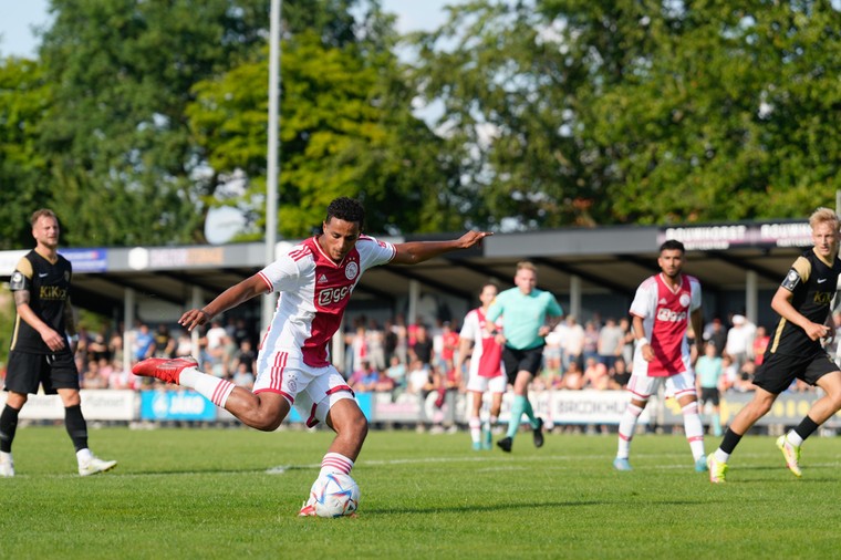 إحتارين: أصبحت أكثر وعيا ونضجا