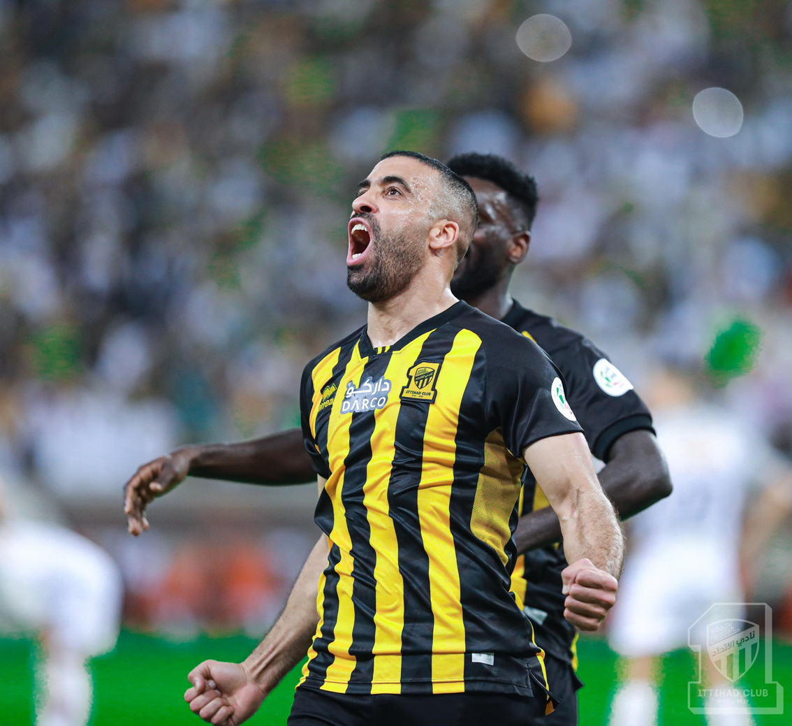 مشاكل حمد الله تتفاقم قبل المونديال والاتحاد يريد له حلا