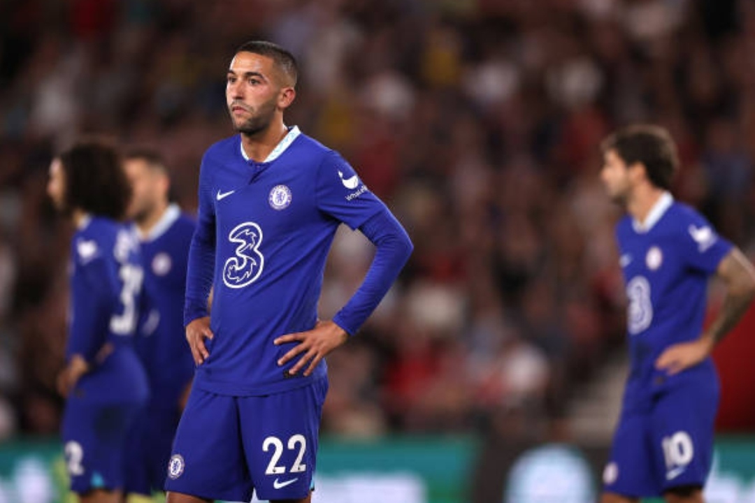 شوط واحد لزياش وهزيمة مفاجئة لتشيلسي