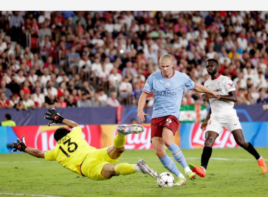 بونو تعرض لهزيمة قاسية في غياب صلابة اشبيلية الدفاعية