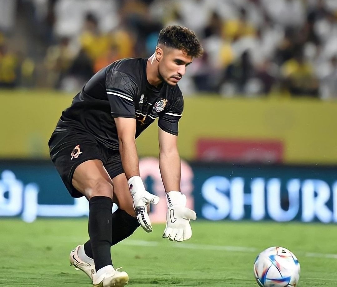 رحيل المحمدي صوب الوحدة السعودية يقلل من منافسته لياسين بونو