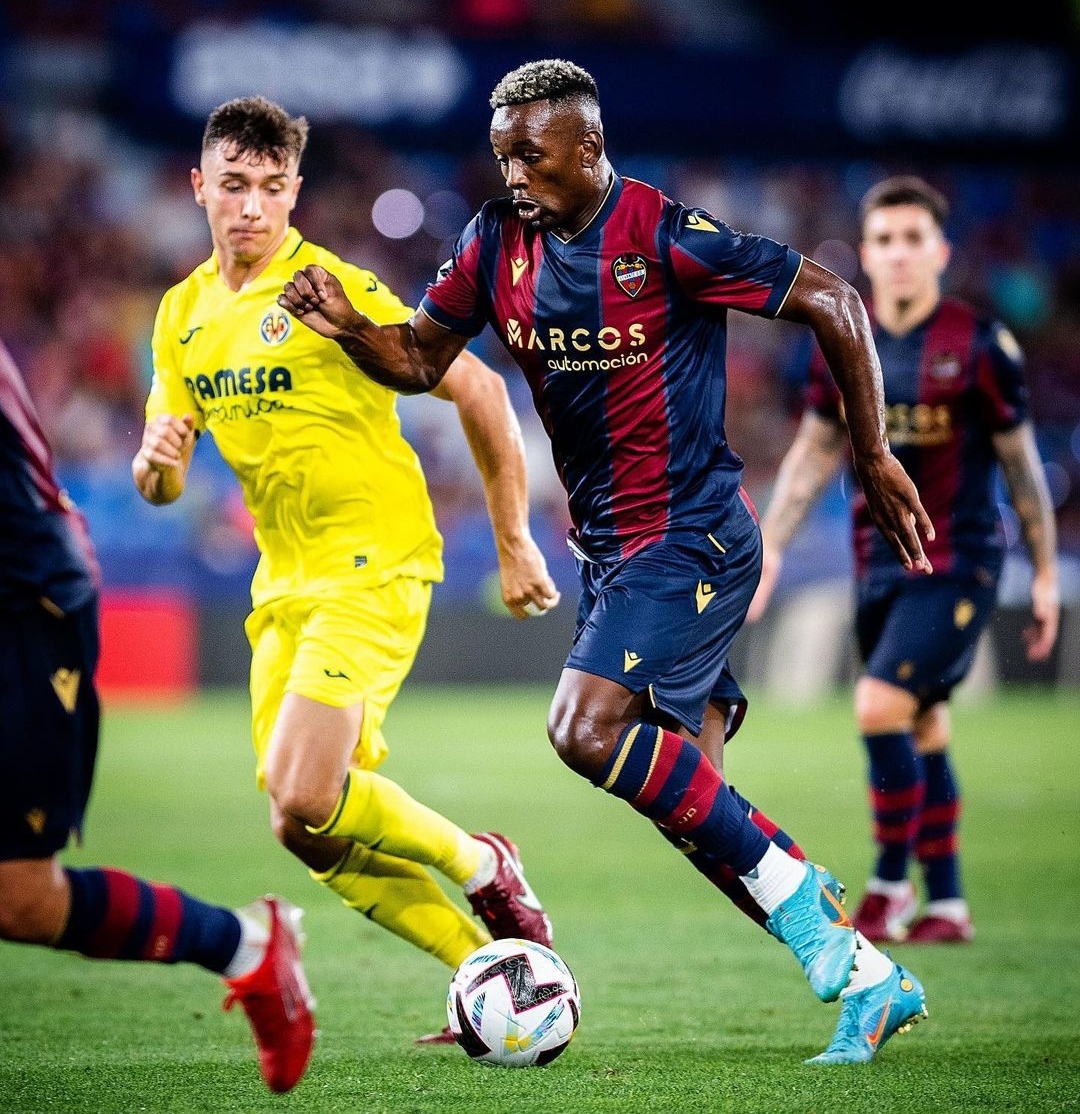 بولديني يستهل المشوار الاسباني بأول تمريرة