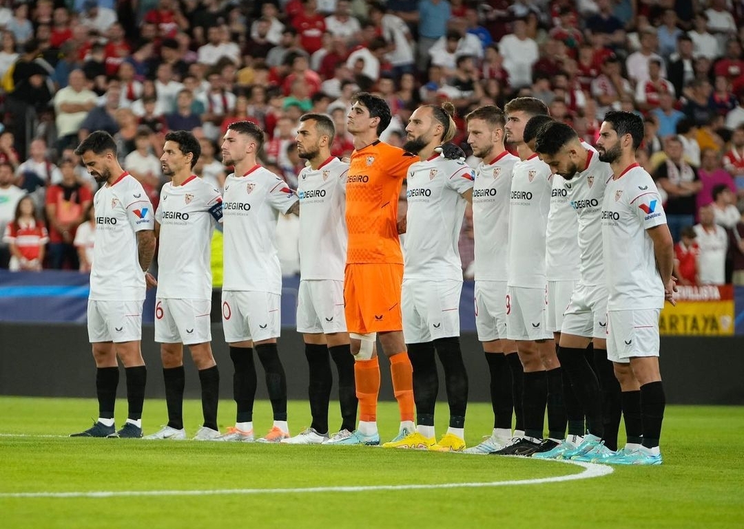 لا مكان لبونو في حدائق الأندلس الذابلة؟