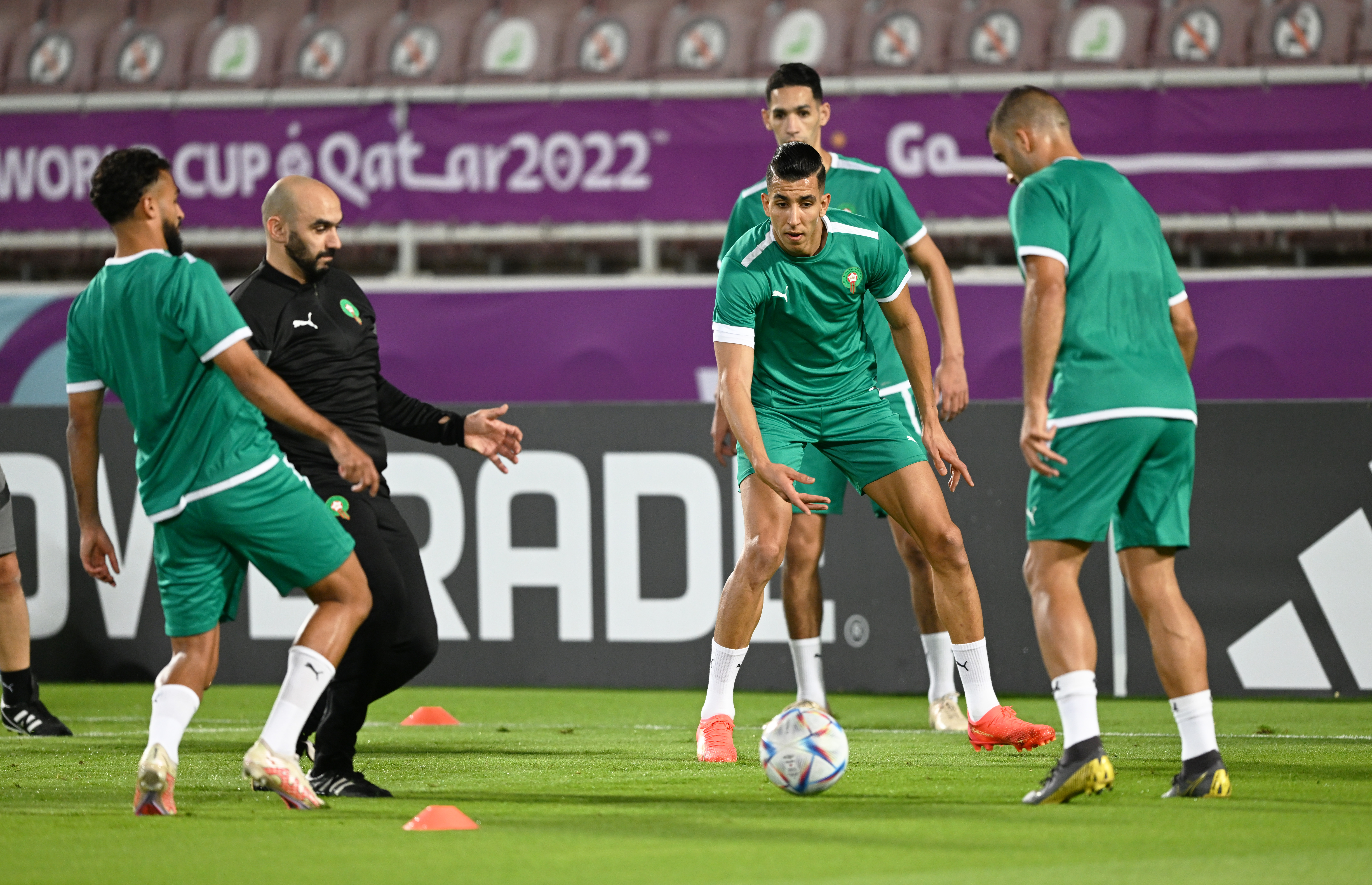 اليوم يشرع المنتخب الوطني للتحضير لكرواتيا مكتمل الصفوف