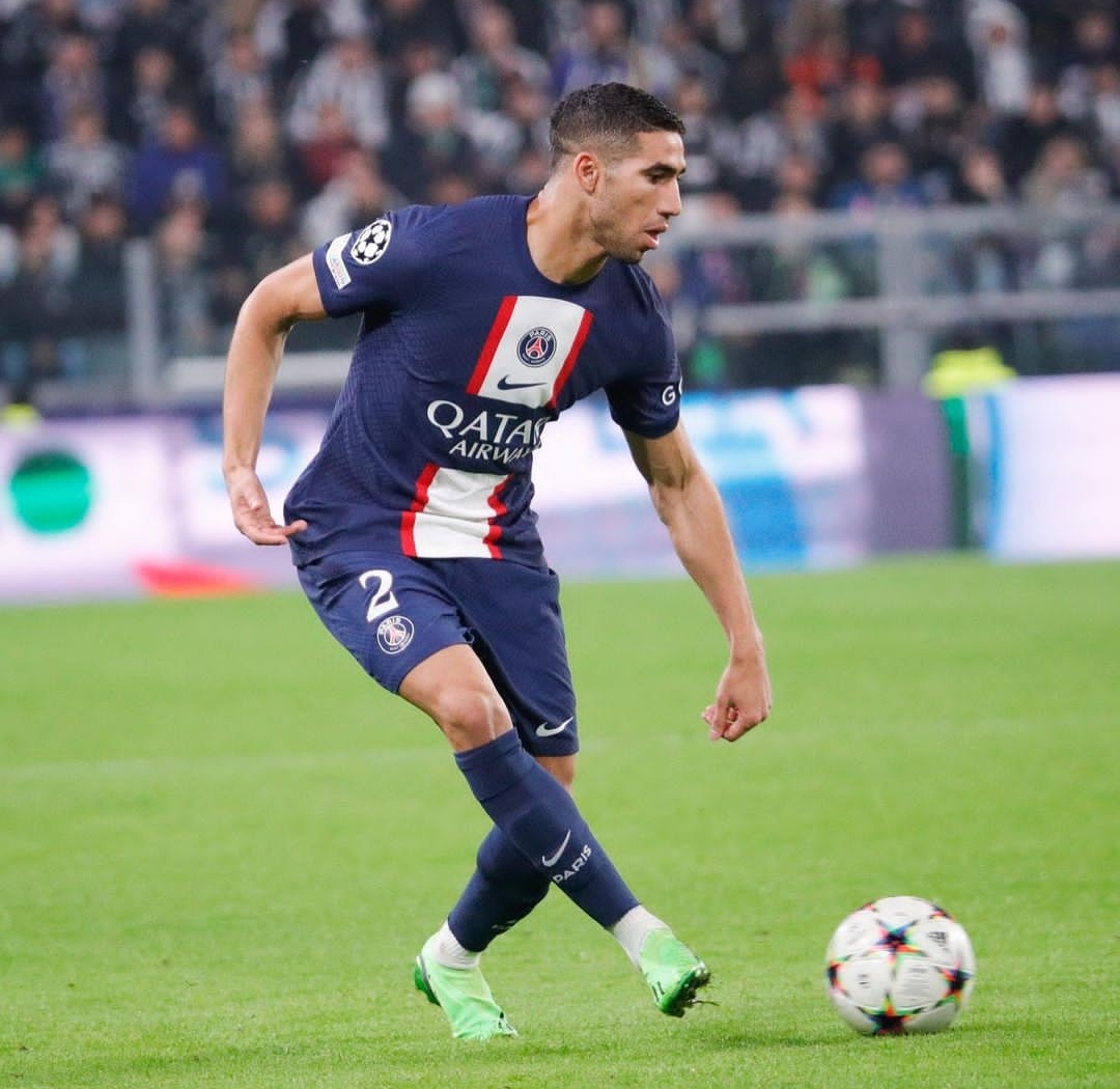 شوط رائع لحكيمي وانذار