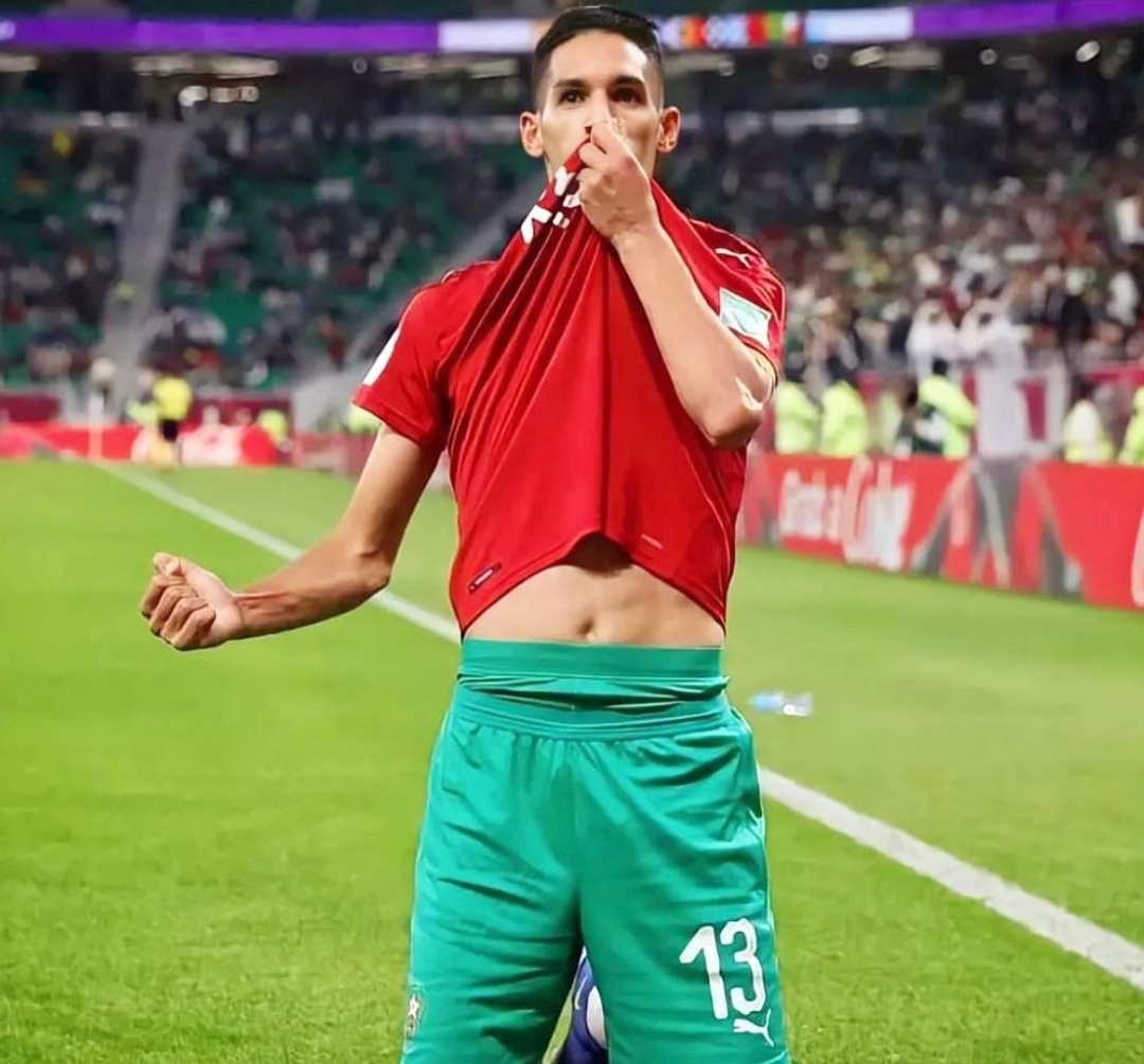 بانون وهازار في الهم سواء