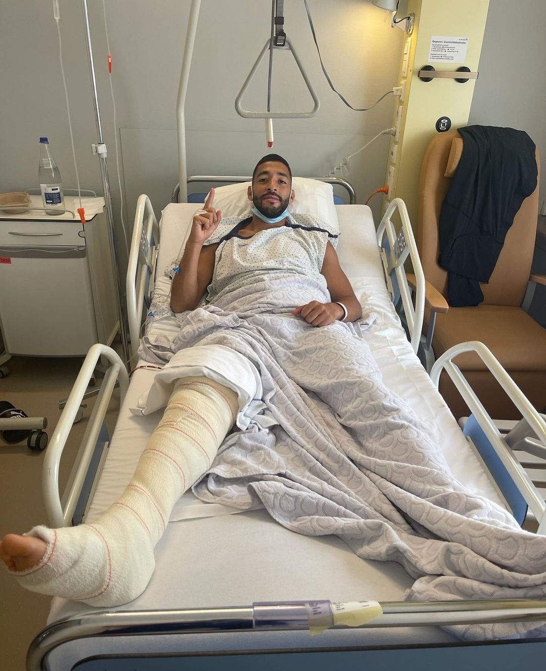 قصة لاعبينا مع الاصابات غريبة بالفعل