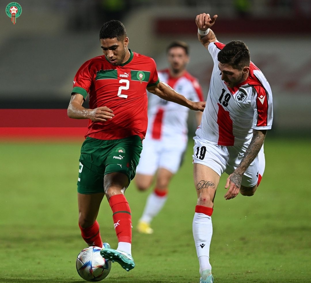 حكيمي الوحيد بهذه الميزة داخل المجموعة