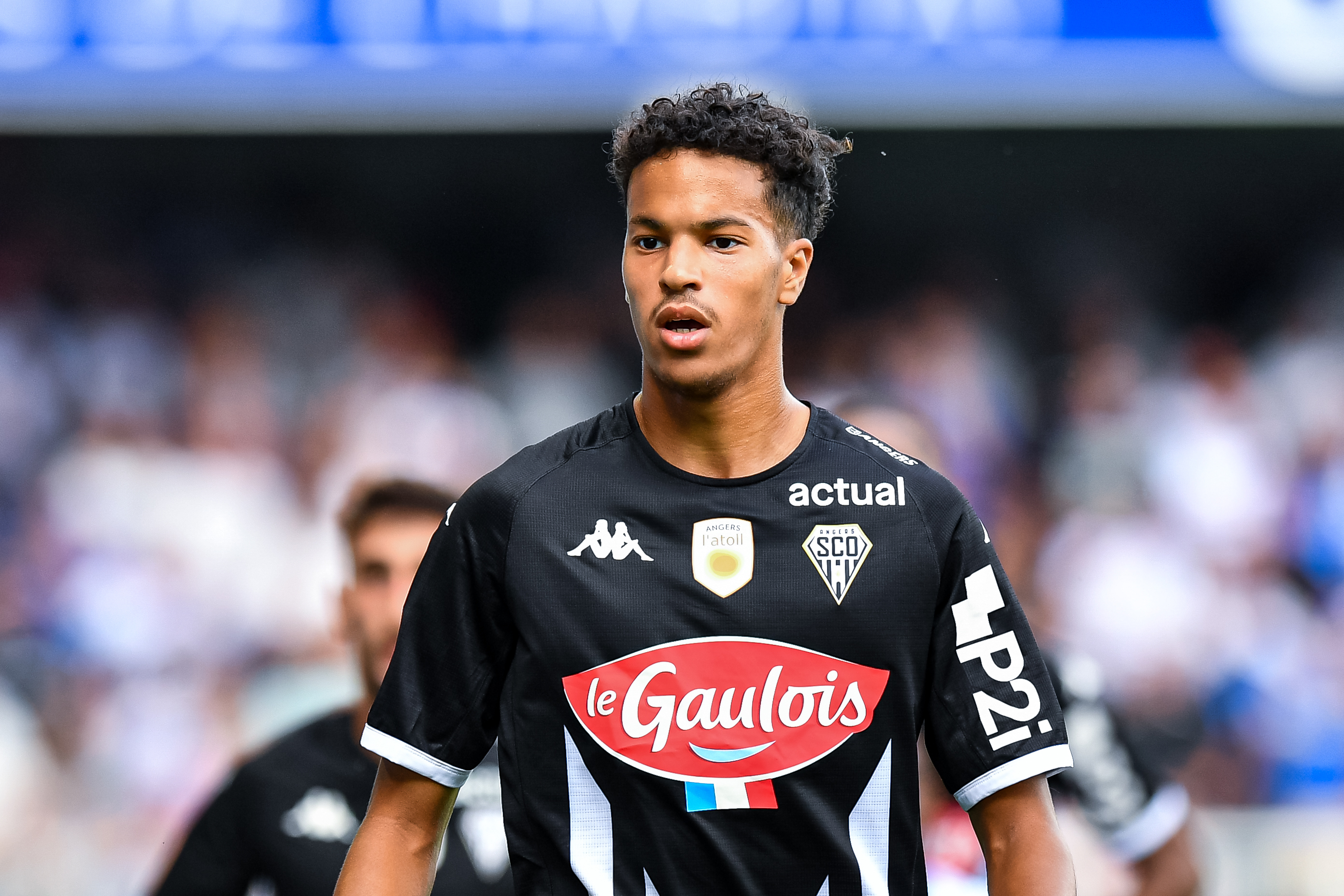 هل يفاجئء الركراكي الجمهور المغربي بأمين سلامة في المونديال؟