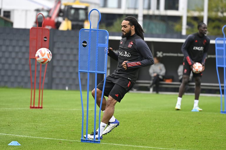 بلجيكا تنادي على اللاعب رقم 27