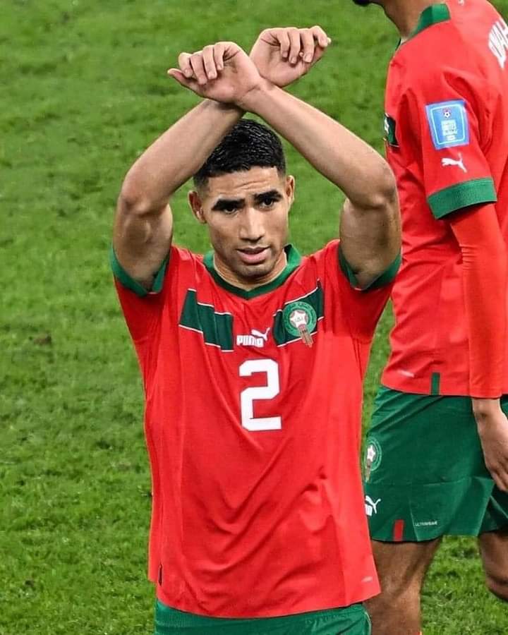  المنتخب  تروي القصة كاملة حول غضب حكيمي على رئيس الفيفا