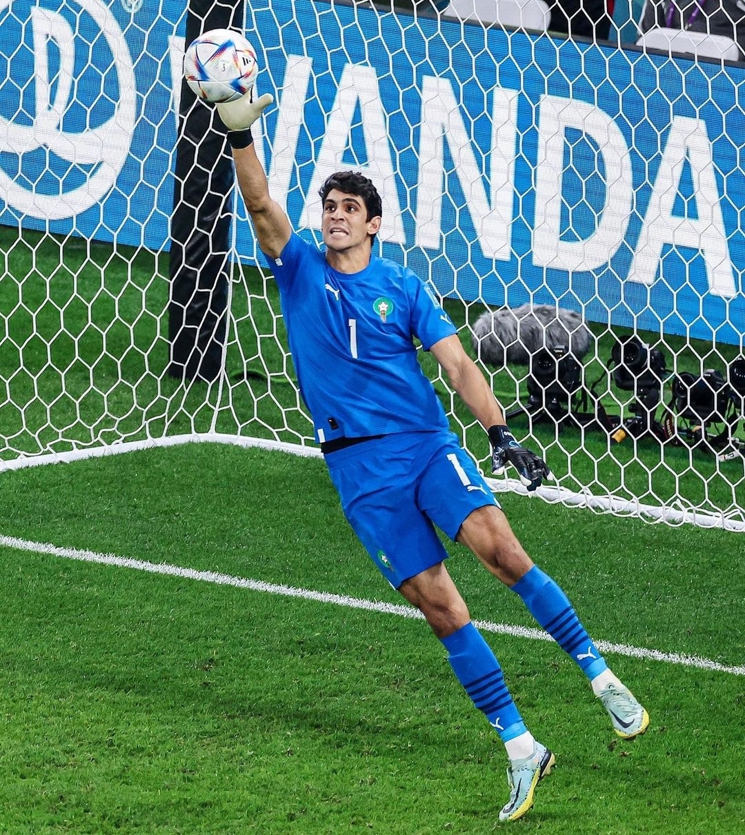 بونو: جينا مقصرين حتا لقينا راسنا فالدومي فينال