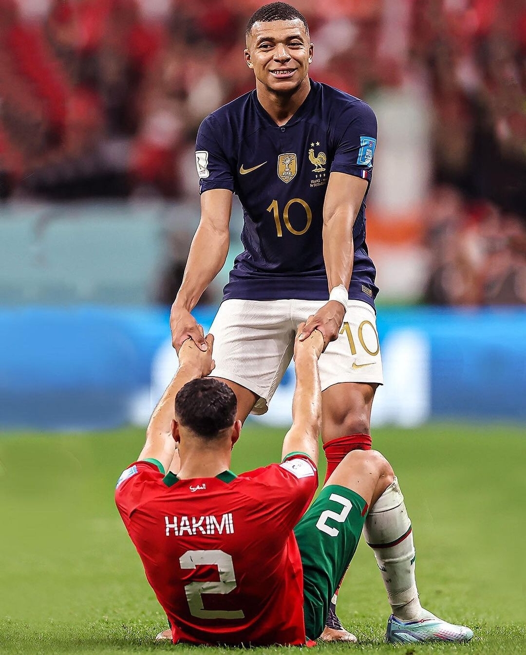 أشرف حكيمي: مسؤولية مزدوجة