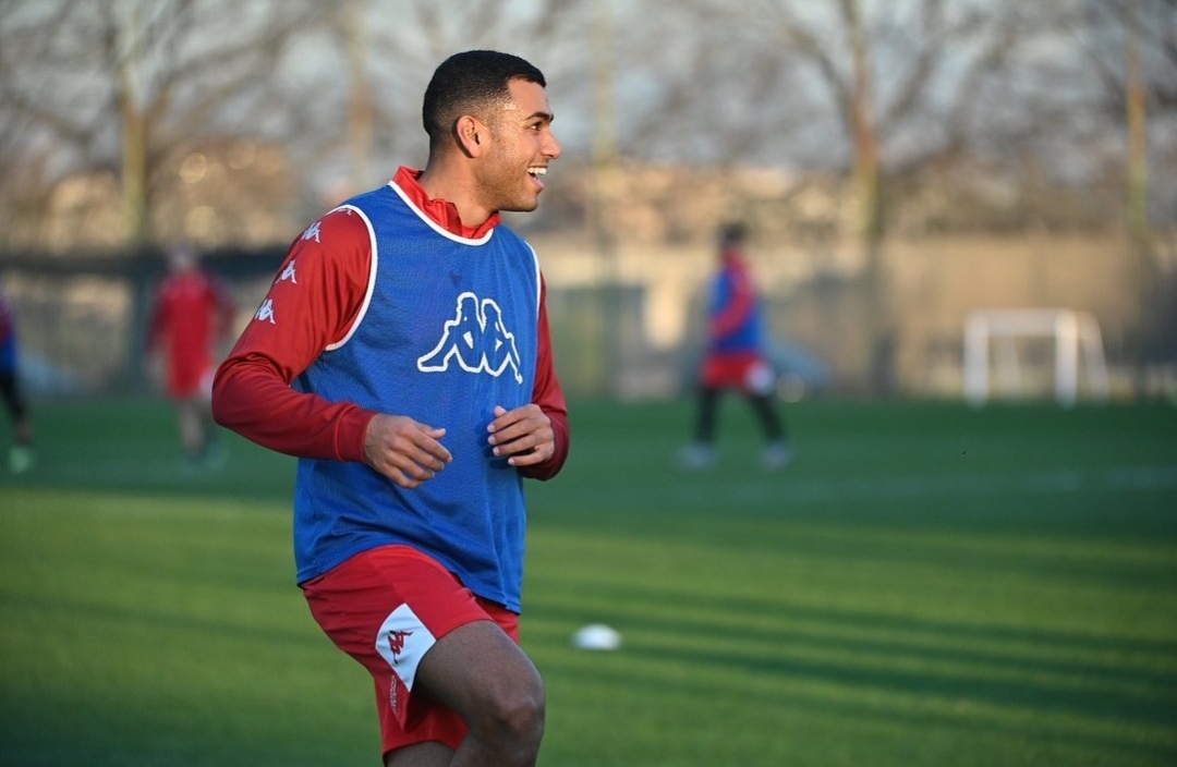 باري يعتمد على اشديرة في مباراة اليوم أمام جنوى