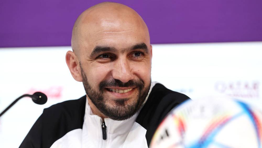 الركراكي يثير اعجاب صحفي أمريكي