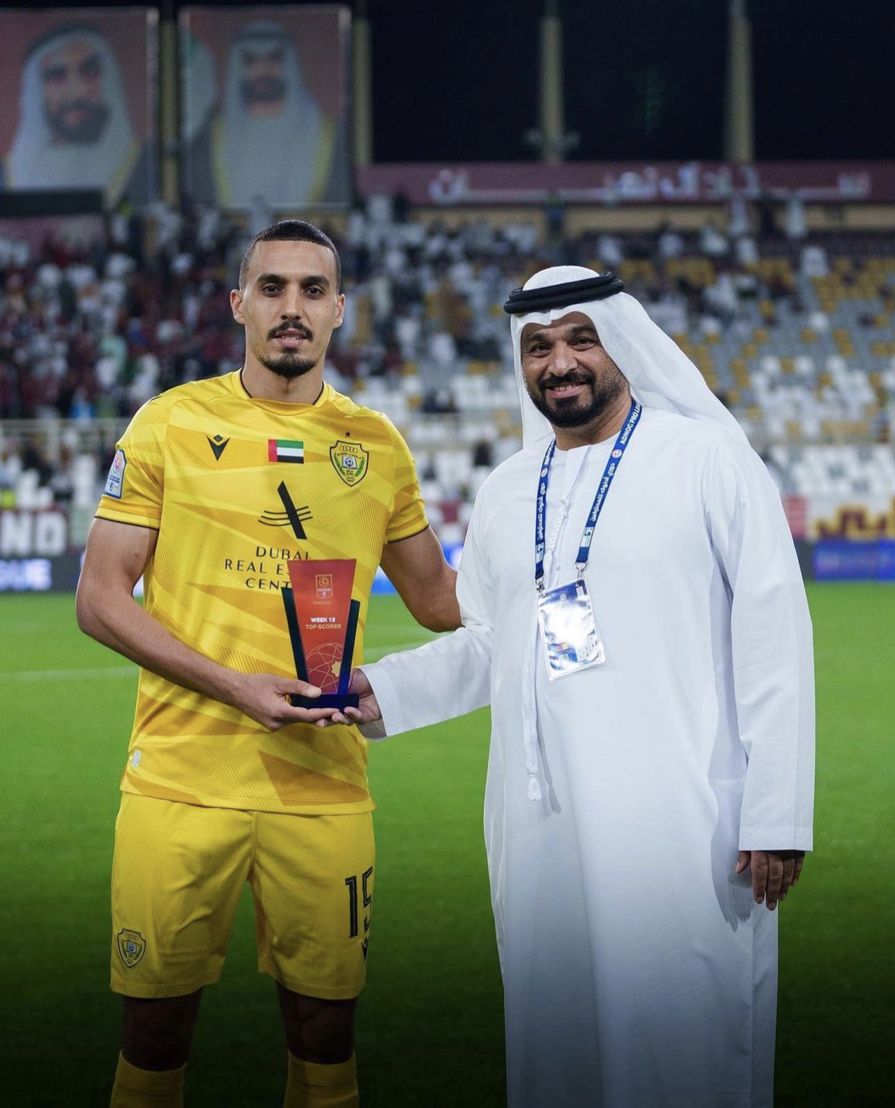 بوفتيني نال جائزة أفضل لاعب