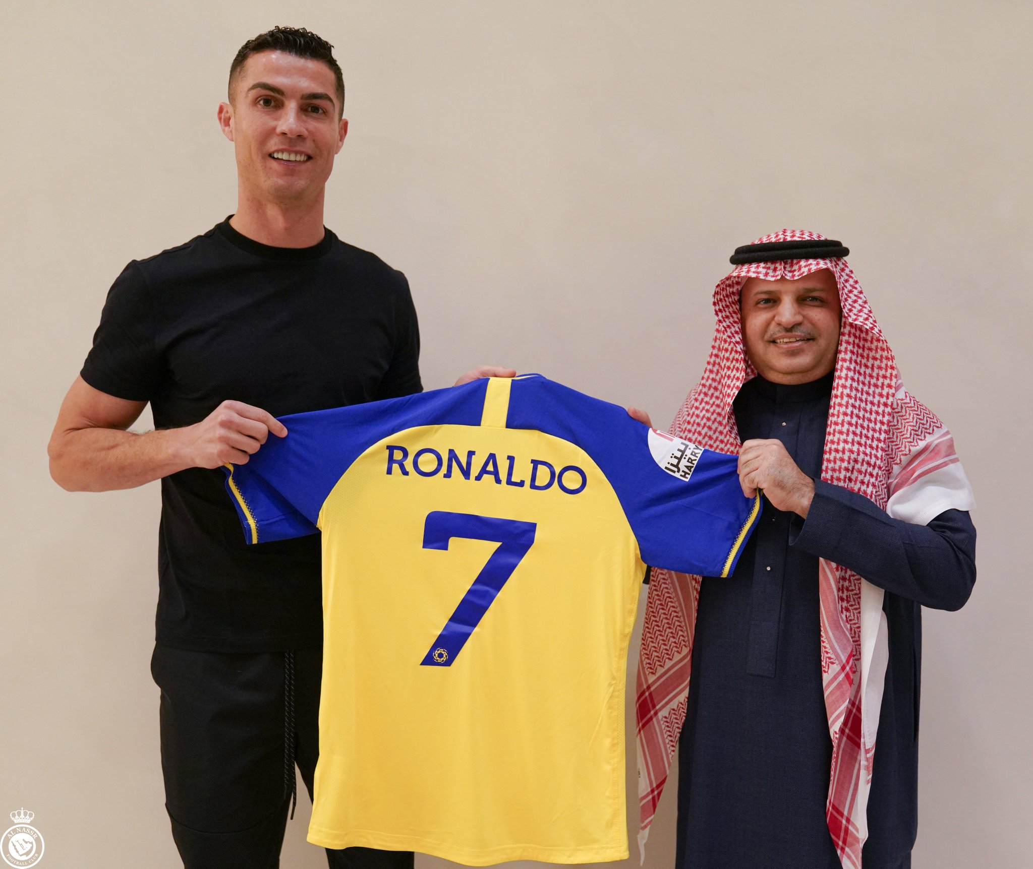 النصر السعودي يقدم رونالدو غدا الثلاثاء على طريقة ريال مدريد