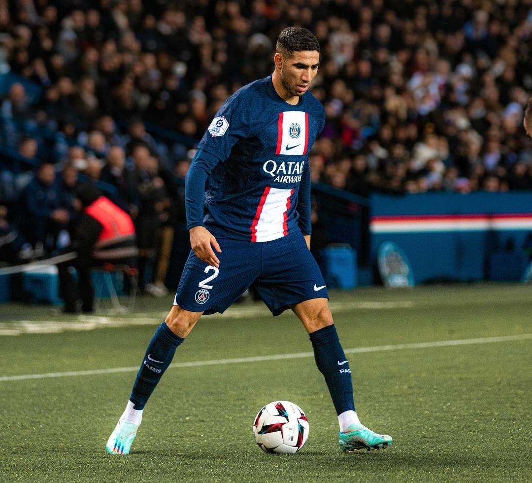 حكيمي عاد اليوم لباريس ولن يلعب لقاء اونجي