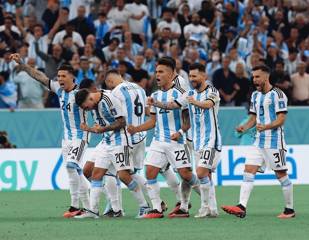 مونديال 2022:  فيفا  يفتح إجراءات تأديبية بحق الأرجنتين وكرواتيا