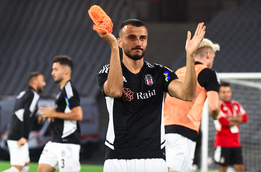 الايقاف يبعد سايس عن الفوز